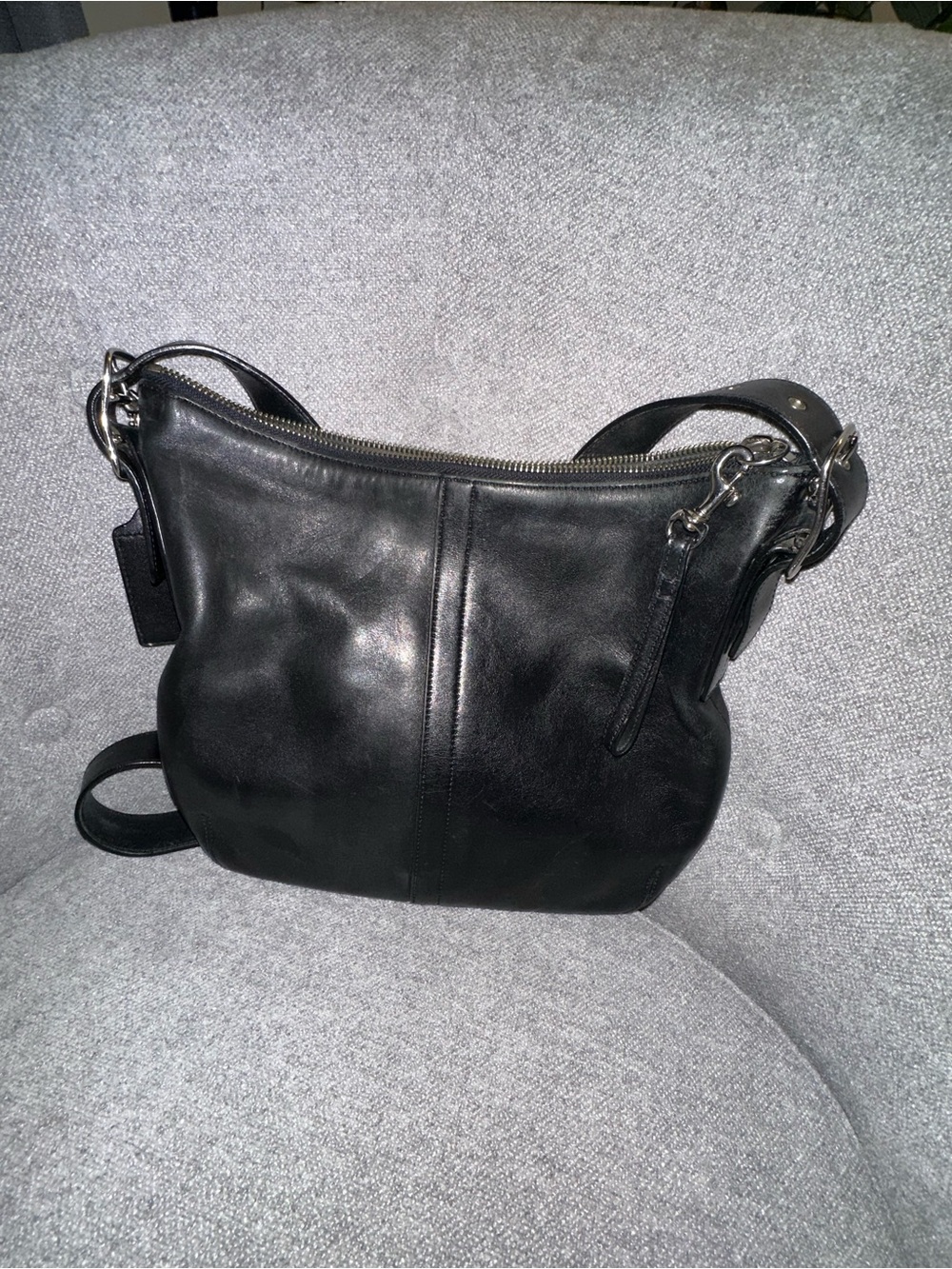 Coach Legacy Slim Duffle 9326 Black Leather bag. Silver-tone hardware